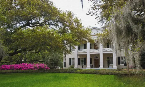 Monmouth Historic Inn