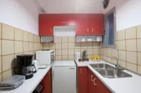 Studio Next to Agios Nikolaos Church Hotels in Ilion