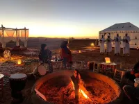Sahara Magic Luxury Camp Hotel a Tisserdmine