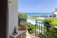 Giannoulis - Grand Bay Beach Resort (Exclusive Adults Only) - Bjergudsigt
