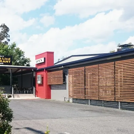 High Street Motor Inn & Steakhouse