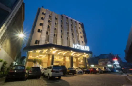 Hotel 88 ITC Fatmawati Jakarta by WH Hotels near Fatmawati