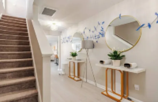 Madisyn’s Manor - Luxe Comfort + StylePet Friendly & Amazing Pools