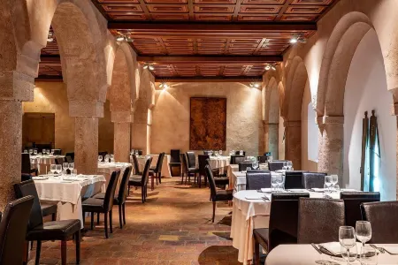 Castillo de Pilas Bonas Отели в г. Мансанарес