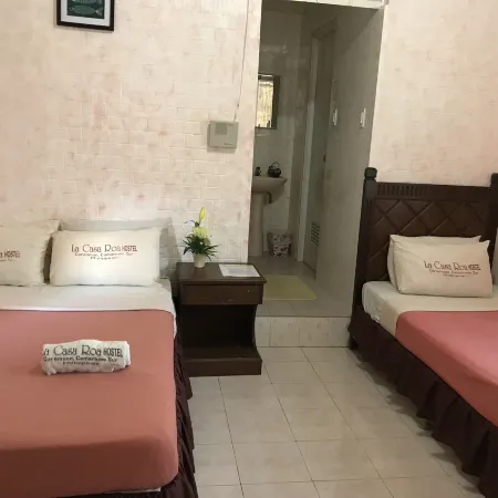 La Casa Roa Hostel