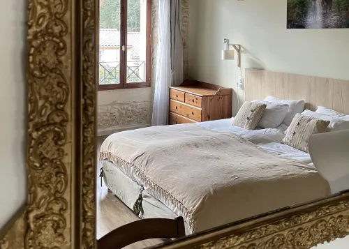 Chambres d'hôtes écolabellisées du Domaine de Ludeye - sérénité Dans le Médoc Hotel di Avensan