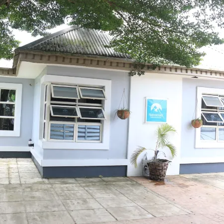 Naturemark Gallery & Guest House