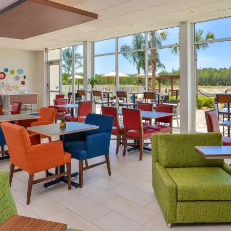 Holiday Inn Express & Suites ALACHUA - GAINESVILLE AREA by IHG