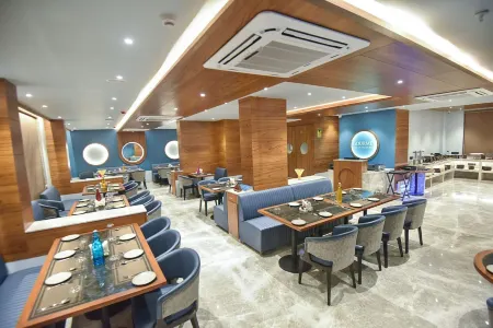 Kings Kraft Tremezzo Inn, Somnath Отели рядом с достопримечательностью «Veraval Seafront»
