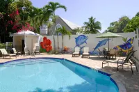 Duval House - Pools