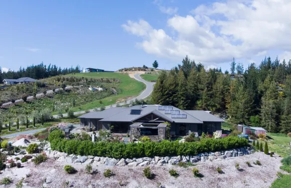 雷德伍德谷民宿