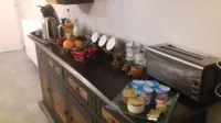 Villa'VI Lyon Est Chambres d'Hôtes - breakfast