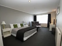 Champers Motor Inn Hotels in Lower Hutt