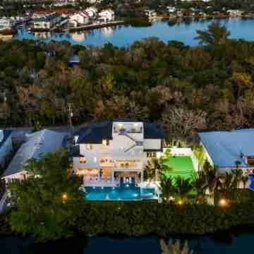 Siesta Sun Sets Hotel Exterior