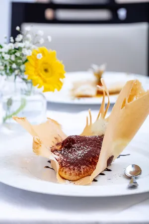 Hotel Carlo Felice Отели рядом со станцией Sassari