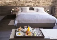 إيتوال دو بومبادور فنادق في Uzerche