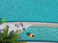 Centara Mirage Lagoon Maldives - piscine