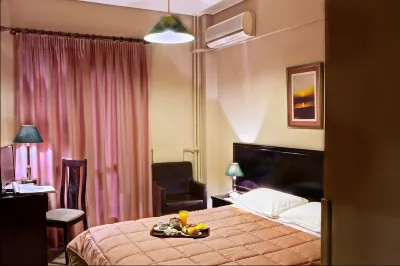 Nicola Hotel Hotels in Victoria