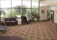 Hampton Falls Inn - 2-Star