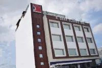Hotel Deep Clarks Inn Lucknow Hôtels à : Anora Kala