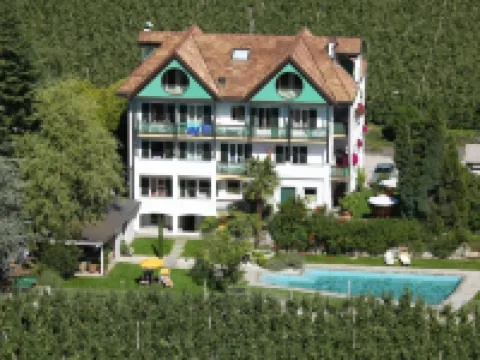 Hotel Pension Verdorfer Hotels in Merano