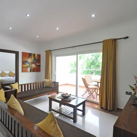 Yasad Residence