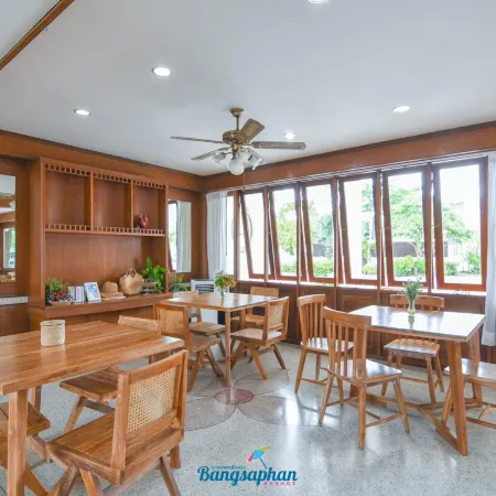 Bangsaphan Resort Отели в г. Банг Сапхан