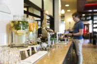 Holiday Inn EINDHOVEN by IHG - ที่มีบาร์