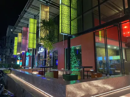 Red Ginger Chic Resort