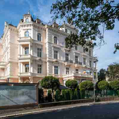 Bristol Palace Hotel Exterior
