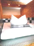 FOX-BOX Capsule Dresden I Appartement Hotels in Radebeul