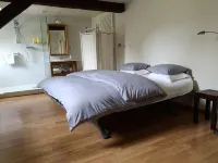 B&B Het Leuvens Hof Hotels in Bierbeek