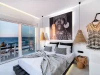 Portara Seaside Luxury Suites Hotels near Portara