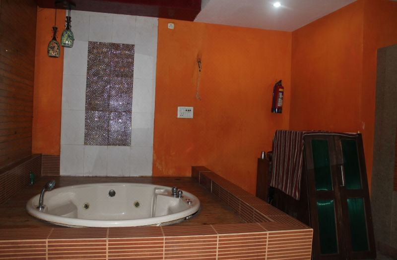 Hotel Apra Inn photo 2
