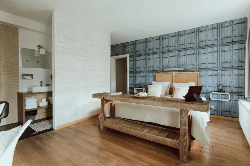 Hotel Au Nom de Dieu - 2 ดาว