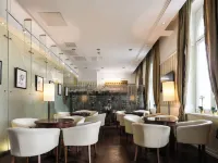 Mirage Medic Hotel โรงแรมใกล้ฮีโรส์ สแควร์