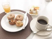 Londos Hotel - breakfast