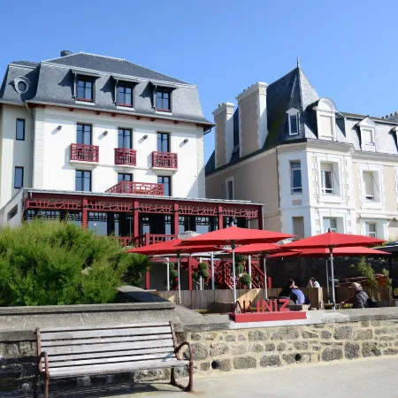 Hôtel Restaurant Ar Iniz