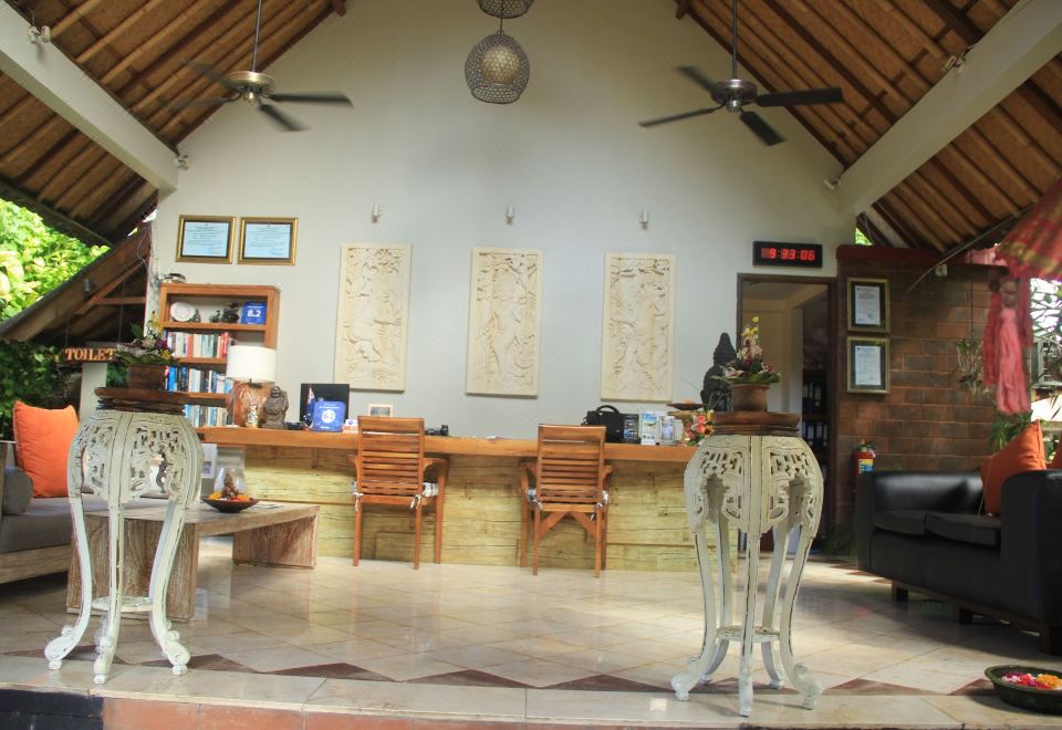 Baluse bungalow in NiasOver view