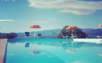Fattoria di Belvedere - Pools