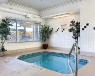 機場舒適套房酒店 - SPA
