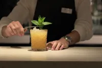 衣登飯店 - 酒吧