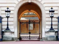 London Queen Park Apartments Hotels in Brent