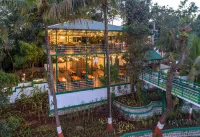 The Herb Farm Hotel a Bhavli Bk