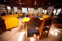Ankobra Beach Resort فنادق في Axim