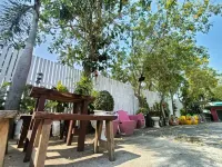 Saan Rak Resort
