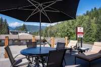 Swiss Chalet Motel Hotels in Revelstoke