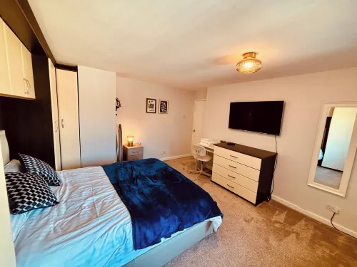 5Star Family Retreat Near Alton & Drayton Manor