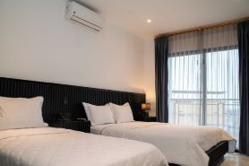 Manta Surf Hotel