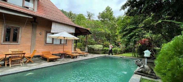 Villa Kamila Forest Senggigi by Villaloka Hotels in Batu Layar